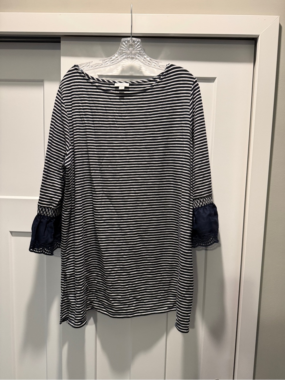 J Jill Striped Navy & White Bell Sleeve Tunic - size XL